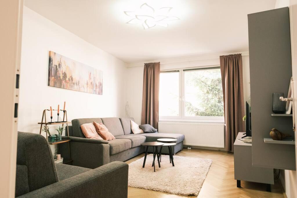Pink Prater Apartment Vienna Exterior photo